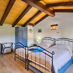 Soricevi Dvori Barat (Rovinj)