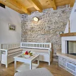 Soricevi Dvori