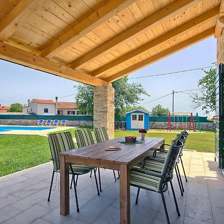 Soricevi Dvori Barat (Rovinj)