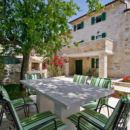 Soricevi Dvori Tatil Evi