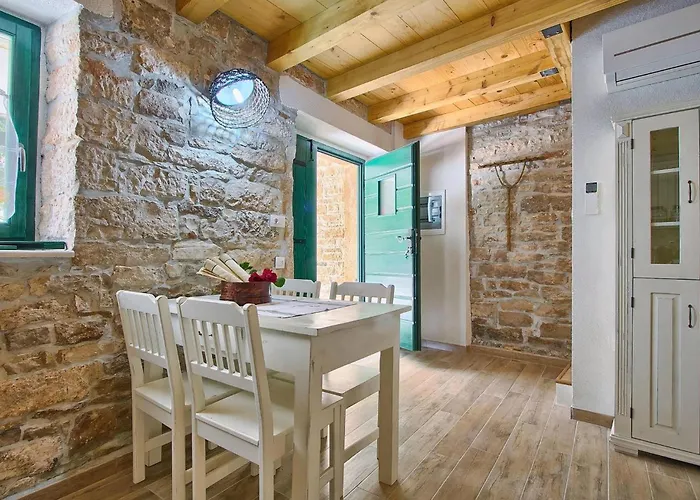 Soricevi Dvori Σπίτι διακοπών Barat (Rovinj)