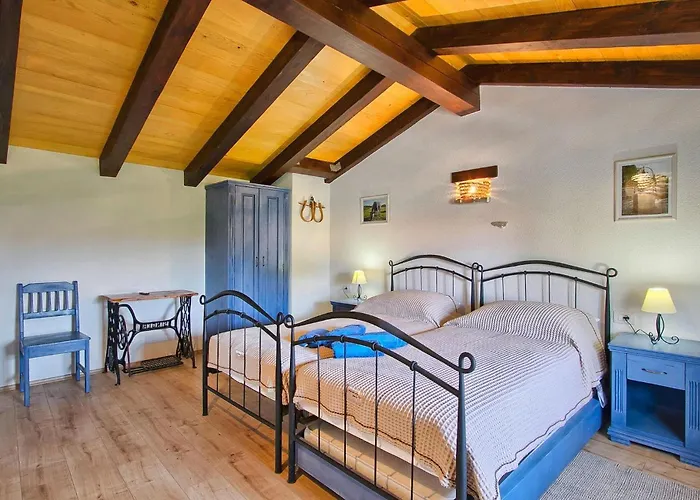 Soricevi Dvori Barat (Rovinj)